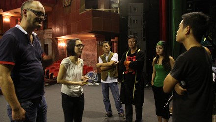 Sự ích kỉ vẫn là vấn đề thời đại