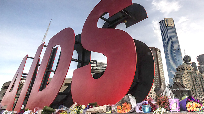 Cuộc chiến chống HIV/AIDS: đã nhìn thấy màu hồng?