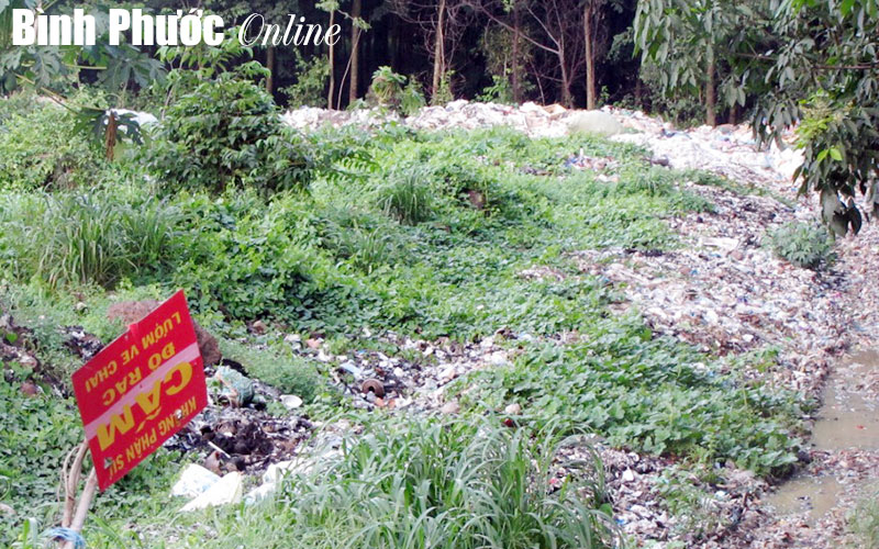 “Cấm” cũng như không!