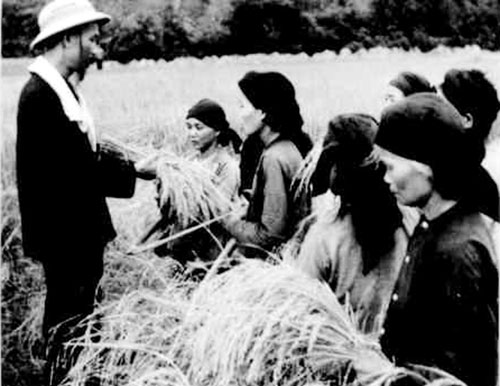 45 năm Di ch&uacute;c B&aacute;c Hồ : Thực h&agrave;nh d&acirc;n chủ trong Đảng để th&uacute;c đẩy d&acirc;n chủ x&atilde; hội