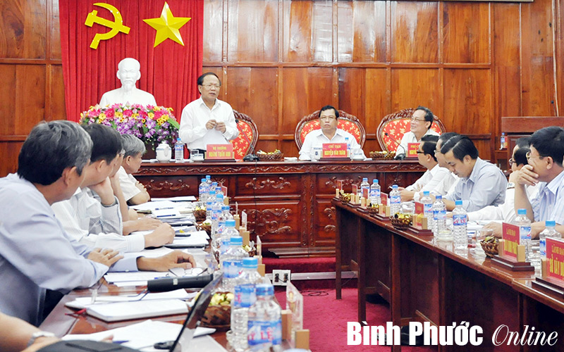 X&acirc;y dựng cơ sở vật chất văn h&oacute;a đừng v&igrave; th&agrave;nh t&iacute;ch