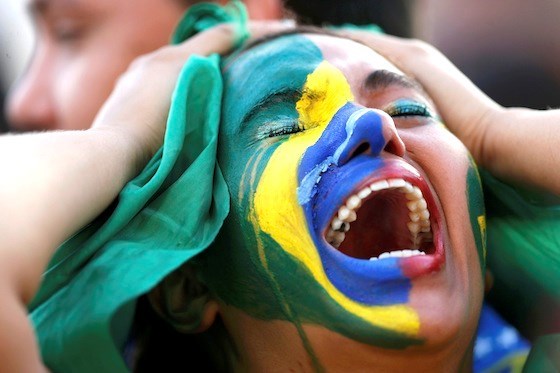 Bạo động bùng phát sau thất bại lịch sử 1-7 của tuyển Brazil