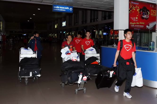 U.19 Việt Nam được thuê máy bay riêng tại VCK châu Á 2014
