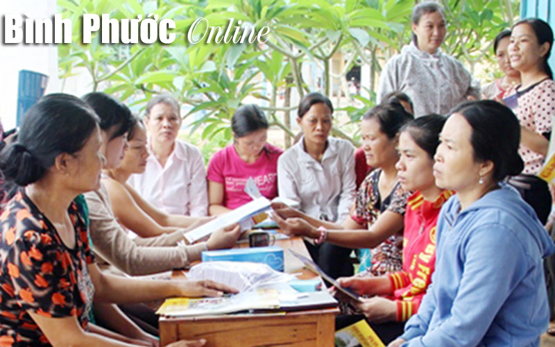 Chăm sóc SKSS về thôn ấp mang niềm vui đến với phụ nữ nghèo