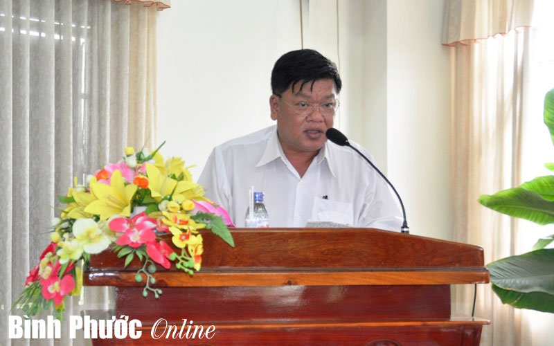 &Ocirc;ng Trần Thanh Sơn được b&acirc;̀u làm Ph&oacute; b&iacute; thư thường trực huyện ủy Chơn Th&agrave;nh