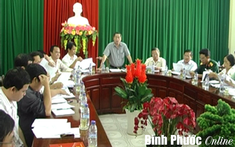 Chơn Th&agrave;nh th&ocirc;ng qua kế hoạch ph&aacute;t triển kinh tế - x&atilde; hội năm 2015