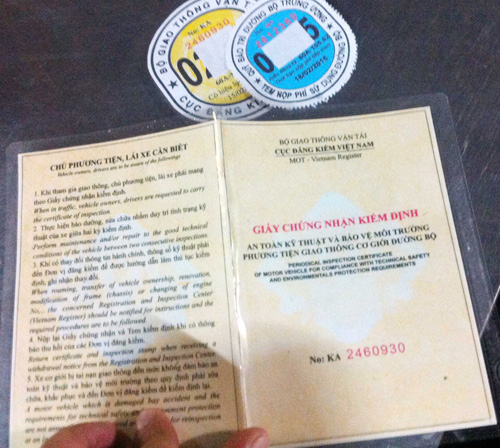 Tr&agrave;n lan đăng kiểm giả