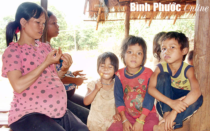 Tăng cường tuyên truyền kế hoạch hóa gia đình đến vùng có mức sinh cao