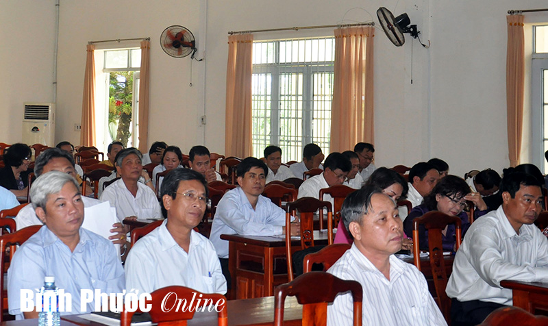 Đảng ủy Khối cơ quan d&acirc;n chính đảng kết nạp 65 đảng vi&ecirc;n mới trong 6 th&aacute;ng đầu năm