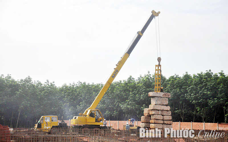 Dự án nâng cấp Nhà máy nước Đồng Xoài: Phấn đấu hoàn thành trước thời hạn 1 năm