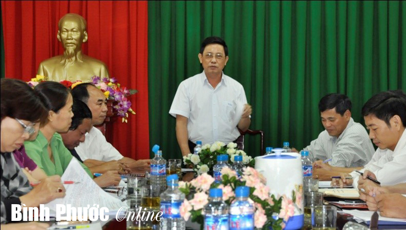 Ban văn h&oacute;a - x&atilde; hội HĐND tỉnh họp chuẩn bị nội dung tr&igrave;nh kỳ họp thứ 9 HĐND tỉnh kh&oacute;a VIII