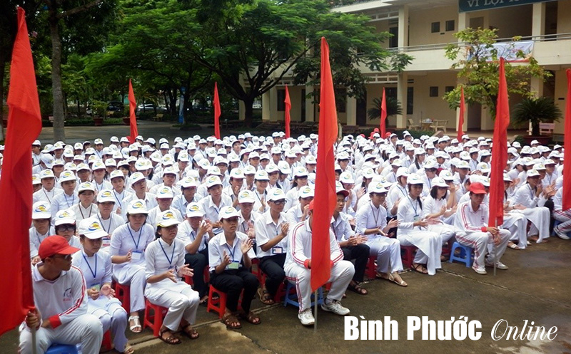 Hơn 110 lượt ph&aacute;t ng&ocirc;n v&agrave; cung cấp th&ocirc;ng tin cho b&aacute;o ch&iacute;