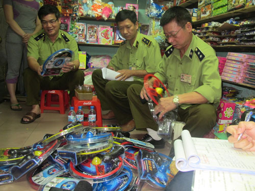 Giả, nh&aacute;i từ đồ chơi đến thức uống