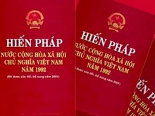 Giới thiệu ấn phẩm về Hiến pháp Việt Nam cho đổi mới đất nước