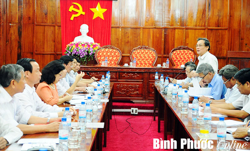 Đo&agrave;n c&ocirc;ng t&aacute;c của Ủy ban D&acirc;n tộc l&agrave;m việc tại B&igrave;nh Phước