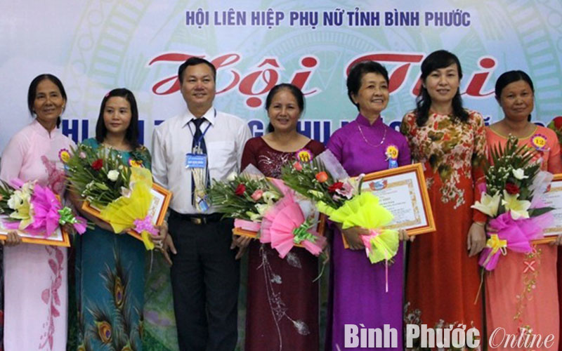 33 th&iacute; sinh thi chi hội trưởng phụ nữ giỏi cấp tỉnh