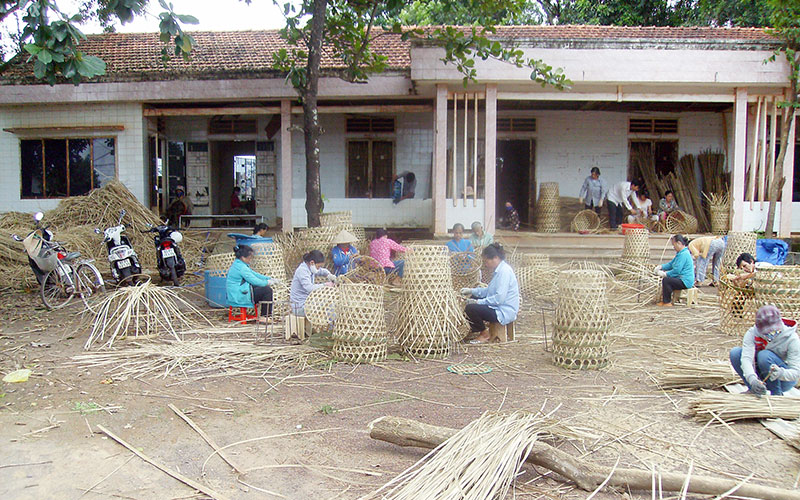 Hợp tác xã tre đan Gia Khang tạo việc làm cho 50 lao động nghèo
