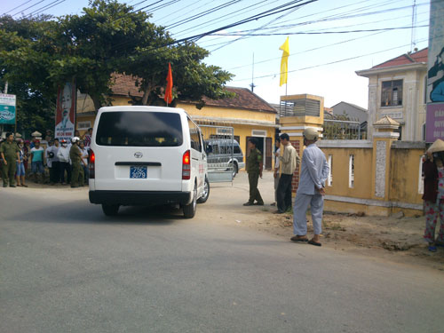 Ph&oacute; chủ tịch x&atilde; chết bất thường tại ph&ograve;ng l&agrave;m việc