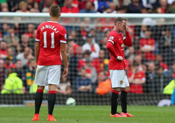 Van Gaal lập 2 kỷ lục buồn trong trận khai mạc Premier League