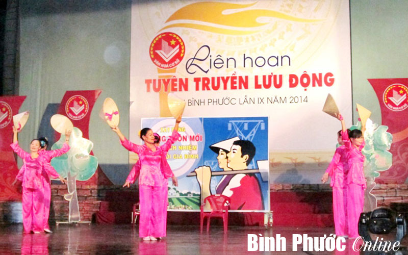 Khai mạc liên hoan tuyên truyền lưu động tỉnh Bình Phước lần thứ IX năm 2014