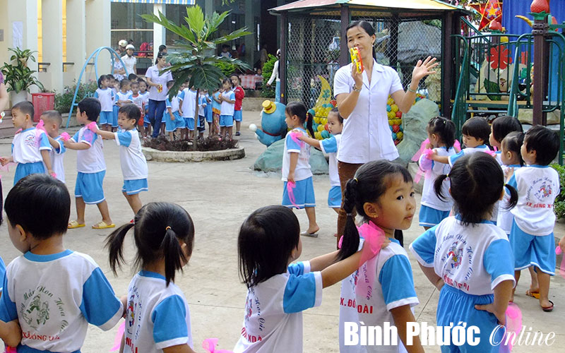 Khắc phục thiếu trường, lớp ở bậc học mầm non: Các giải pháp vẫn chỉ tạm thời