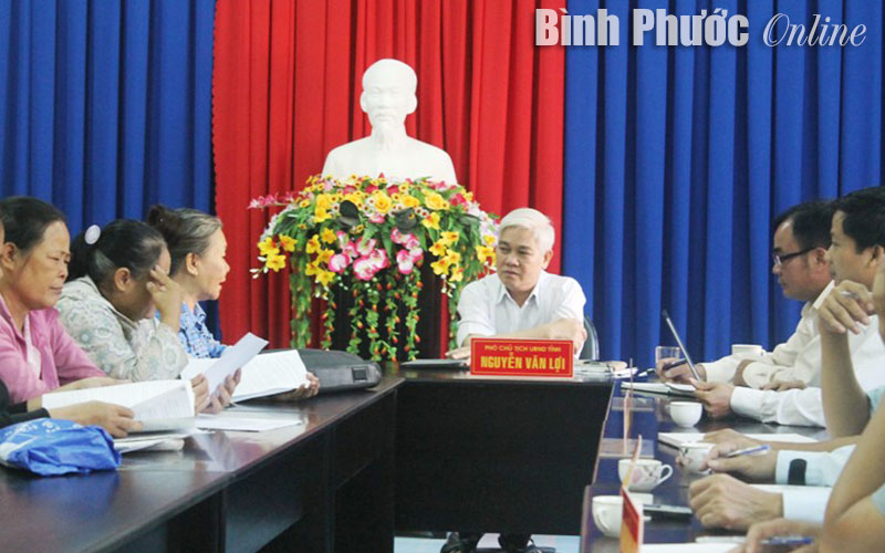 Ph&oacute; chủ tịch UBND tỉnh tiếp c&ocirc;ng d&acirc;n định kỳ