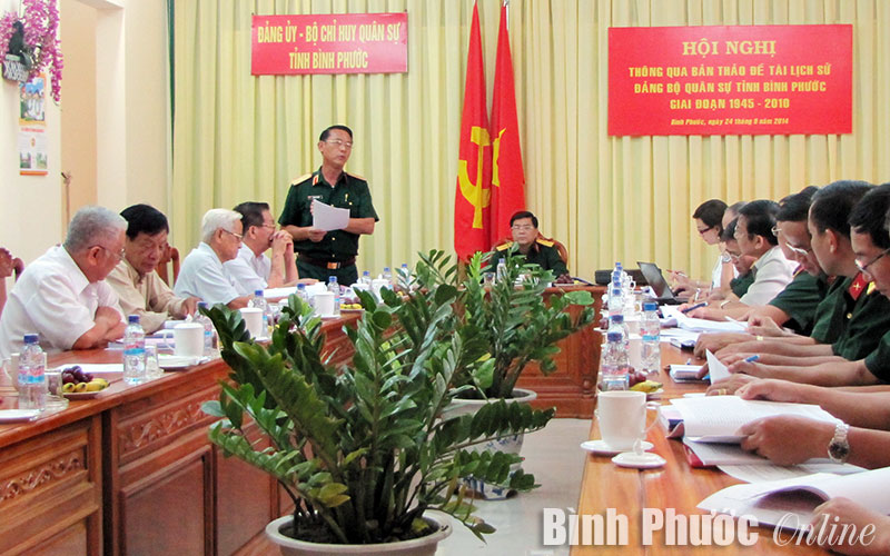 Tiếp tục chỉnh sửa, bổ sung bản thảo đề t&agrave;i lịch sử Đảng bộ Qu&acirc;n sự tỉnh B&igrave;nh Phước