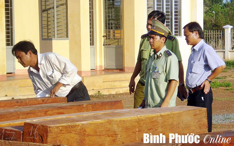 Quyết liệt chống bu&ocirc;n lậu