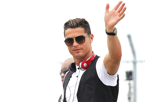 Real Madrid muốn bán Ronaldo