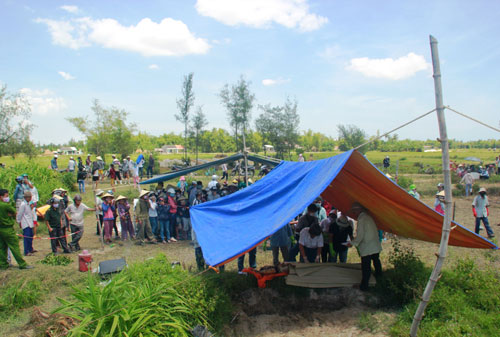 Bắt được nghi phạm sát hại thiếu nữ chôn giữa đồng