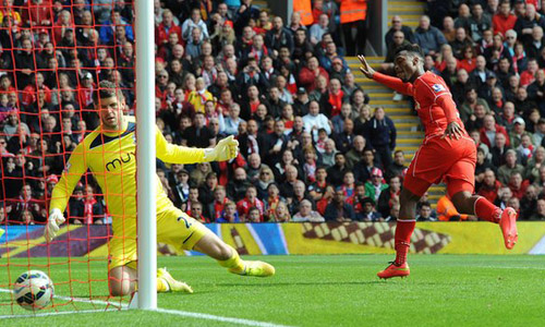 Liverpool mạnh hơn khi không còn Suarez