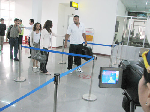 Sân bay Đà Nẵng giám sát khách nhập cảnh trước dịch Ebola