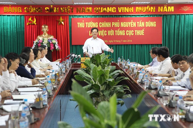 Thủ tướng: Kiên quyết xử lý cán bộ thuế nhũng nhiễu doanh nghiệp