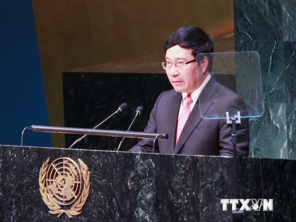 &ldquo;T&ocirc;n trọng luật ph&aacute;p quốc tế l&agrave; nền tảng bảo đảm h&ograve;a b&igrave;nh&rdquo;