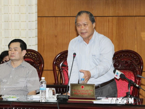 Thống nhất quy định của Luật bầu cử với quy định trong Hiến ph&aacute;p