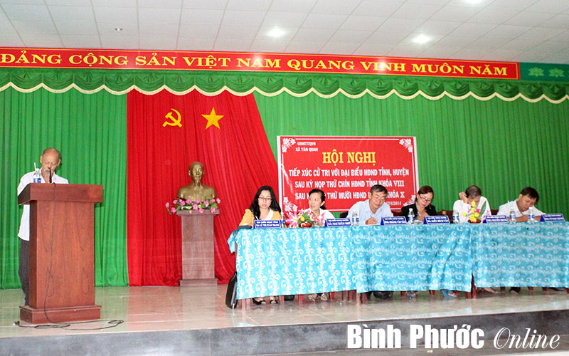 Đại biểu HĐND tỉnh tiếp x&uacute;c cử tri tại x&atilde; T&acirc;n Quan