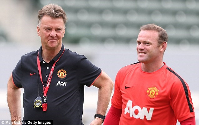 Chuyển nhượng 20-7: Rooney phải ra đi, Casillas tới Arsenal?