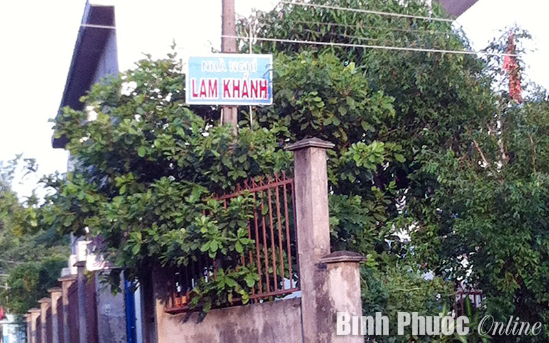 Viện kiểm s&aacute;t nh&acirc;n d&acirc;n Đồng Xo&agrave;i &ldquo;đ&aacute; b&oacute;ng lộn s&acirc;n&rdquo;