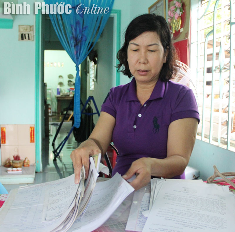 V&igrave; sao c&ocirc; gi&aacute;o Huỳnh Thị Nguyệt &ldquo;tố&rdquo; c&aacute;n bộ thi h&agrave;nh &aacute;n huyện Hớn Quản?