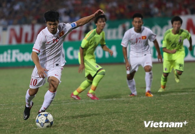 Công Phượng rực sáng, U19 Việt Nam tiến bộ vượt bậc trước Nhật Bản