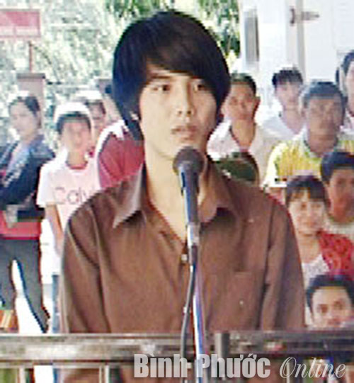 Trộm b&ograve; kh&ocirc;ng xong, vẫn phải v&agrave;o t&ugrave;