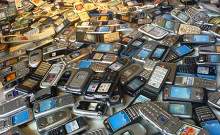 Từ ngày 1-1-2015, thu hồi điện thoại di động cũ