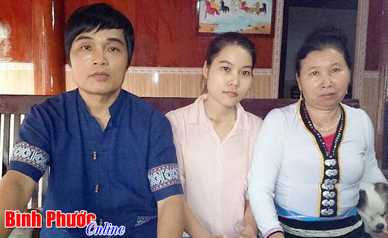 Một gia đình dân tộc thiểu số hiếu học ở Minh Lập
