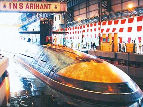 Ấn Độ chạy thử nghiệm tàu ngầm hạt nhân nội địa INS Arihant