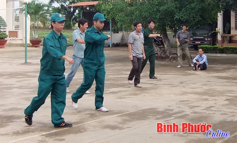 Ban CHQS huyện B&ugrave; Đăng tổ chức hội nghị qu&acirc;n ch&iacute;nh