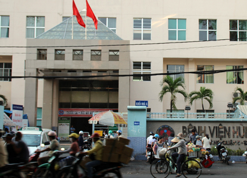 Phải báo cáo việc thực hiện đường dây nóng ở bệnh viện