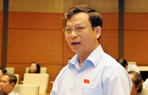 Đại biểu B&ugrave;i Mạnh H&ugrave;ng: Một bộ phận c&aacute;n bộ, c&ocirc;ng chức kh&ocirc;ng muốn đơn giản TTHC