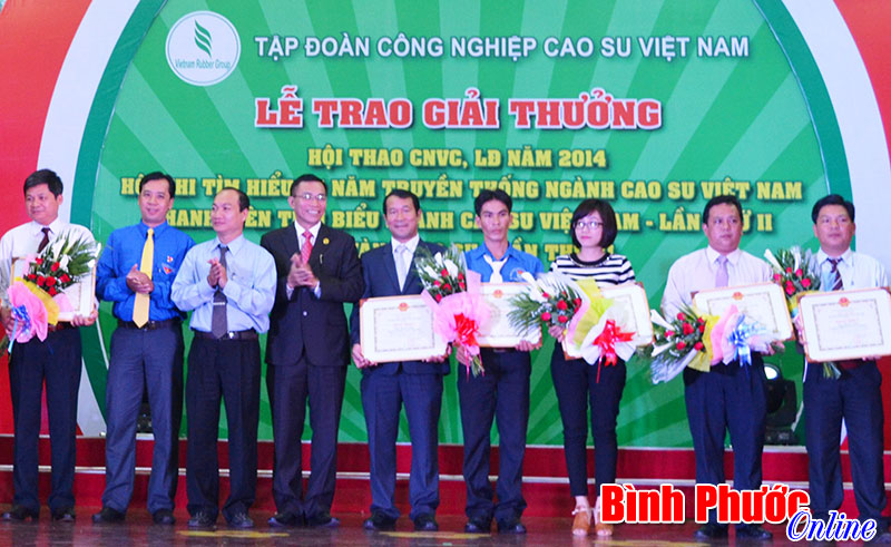 Nhiều hoạt động văn hóa - thể thao kỷ niệm ngày truyền thống ngành cao su