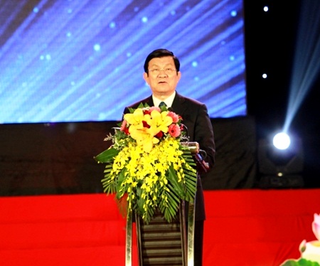 Chủ tịch nước Trương Tấn Sang: “Người thầy là biểu tượng thắp lên ngọn lửa đam mê”