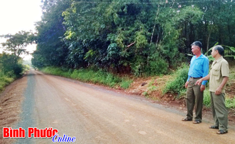 C&ocirc;ng t&aacute;c d&acirc;n vận trong v&ugrave;ng DTTS - nh&igrave;n từ cơ sở